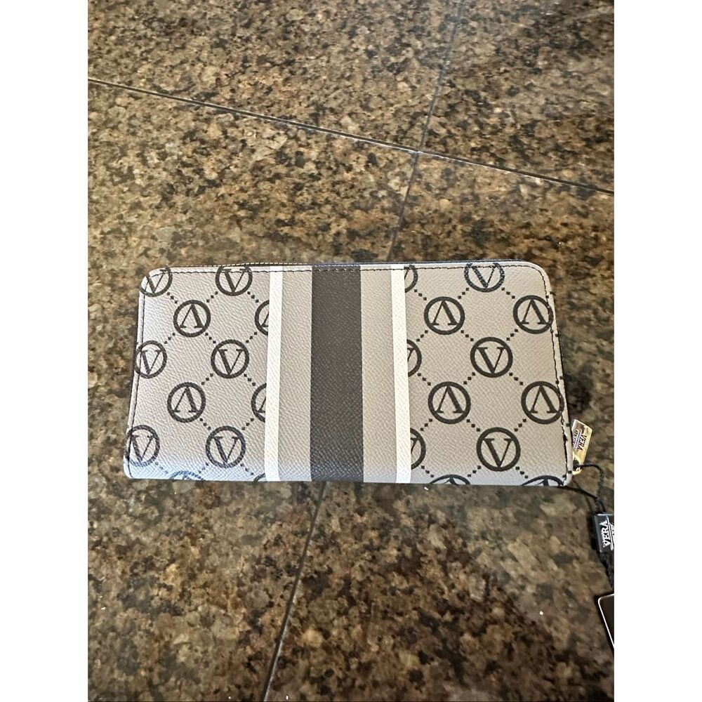 NWT Vera wallet - Picture 4 of 7